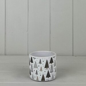 Sturdy White Tree Pot for Indoor Purpose - White
